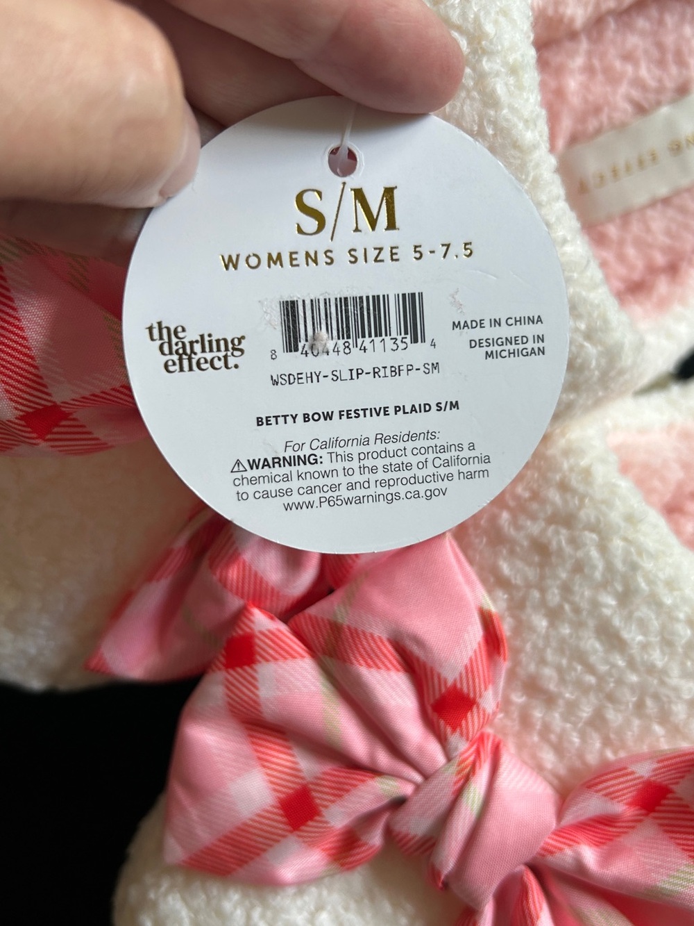 NWT Cozy Betty Bow Festive Plaid White and Pink Sherpa Slippers Sz S/M - Picture 6 of 8